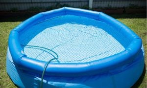kiddie pool with hose