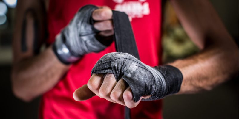 fighter taping up hands
