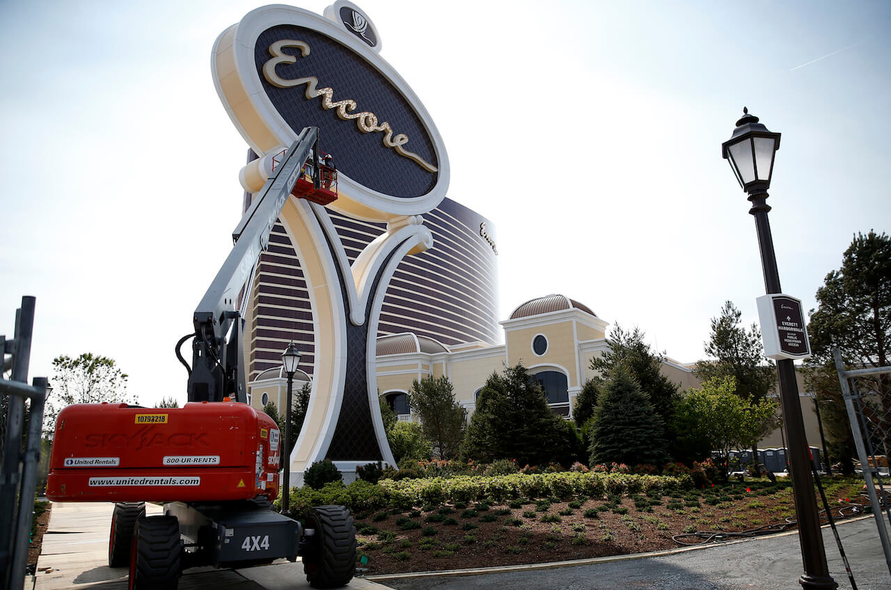 Amid Sluggish Revenue, New England Casinos Brace For New Competitor