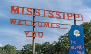 Welocme to Mississippi Sign