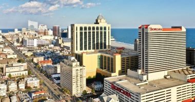 Atlantic City Tropicana Casino may see picketing union workers from the gaming industry today
