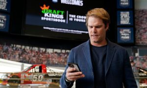 Fox Sports Broadcaster Greg Olsen Placing First Ceremonial Bet In North Carolina