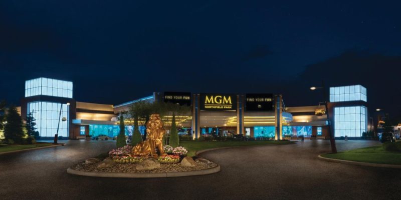 MGM Northfield Park In Ohio, Exterior Entrance