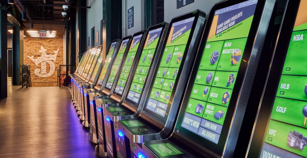 Draftkings Sportsbook Now Taking Bets At Wrigley Field In Chicago