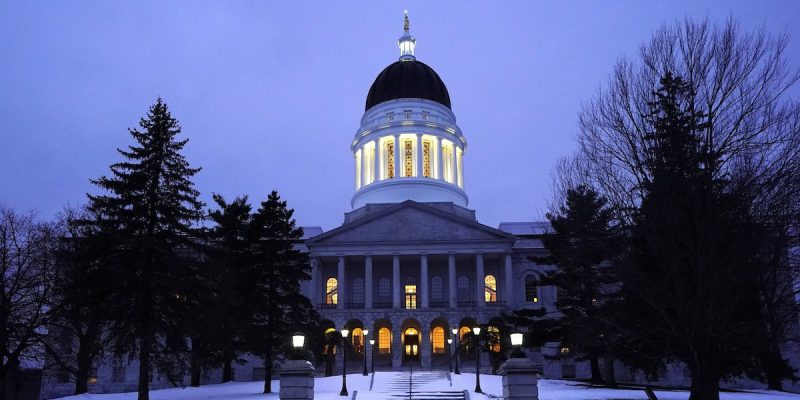 maine capitol building exterior
