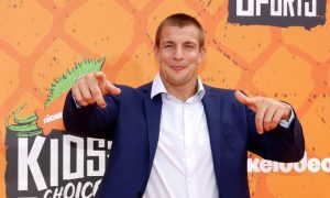 rob gronkowski at a nickelodeon event