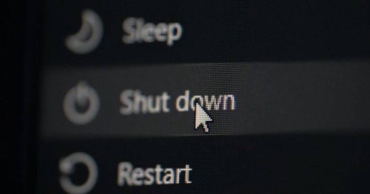 a computer screen highlighted over the shut down option while the sleep and restart options sandwhich it
