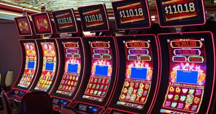 A proposal in Mass would allow retail casinos in the state to host iGaming sites.