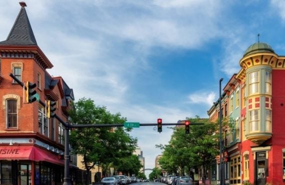 Delaware casinos saw revenue drop 1% in October.