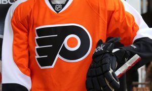 Mohegan online casino inks deal with Flyers.