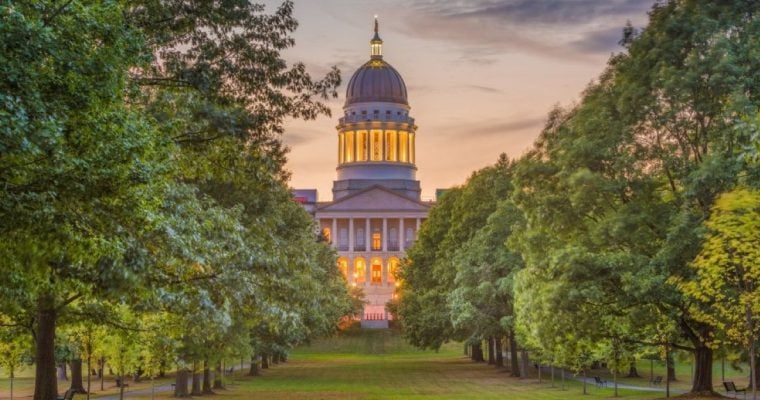 Maine considering ban on sweepstakes casinos.