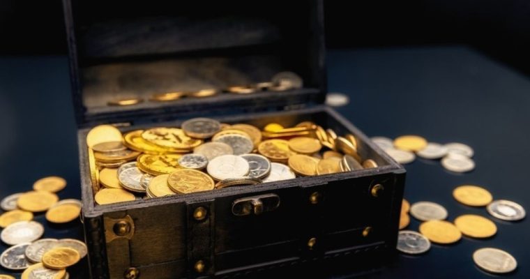 Lawsuit claims Valve's loot boxes in games constitute gambling.
