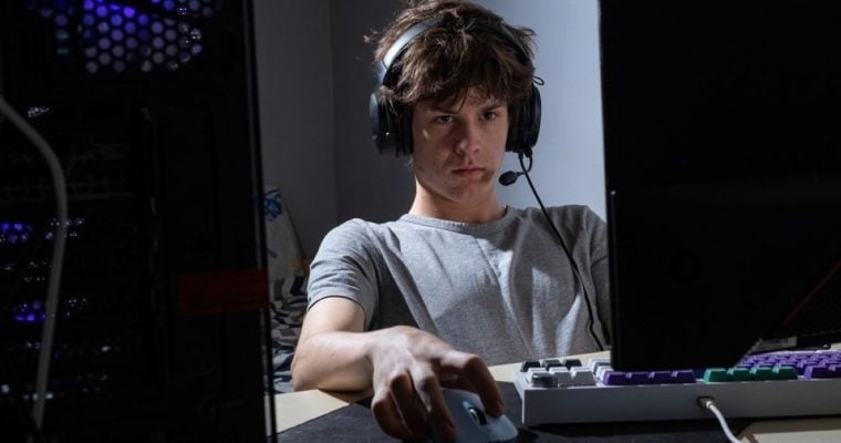 Callas to gambling addiction hotlines on the rise, especially from young people.