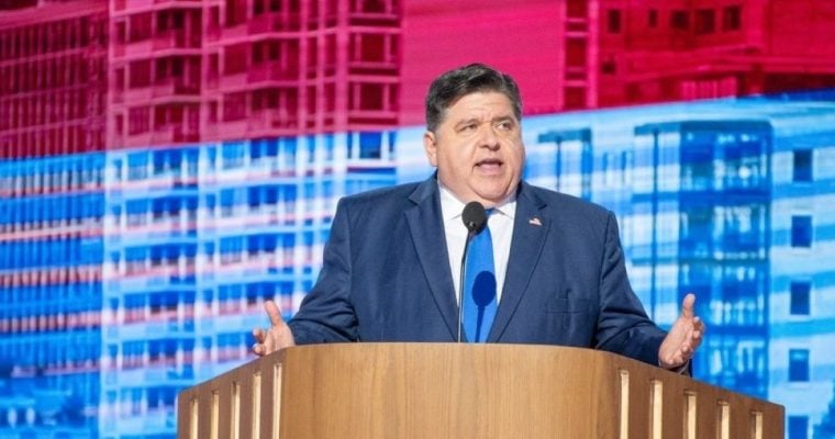 A plan to merge two gaming boards by Illinois' governor has some concerned about transparency.