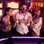 Industry piece argues that retail casinos still have an edger over online casinos.