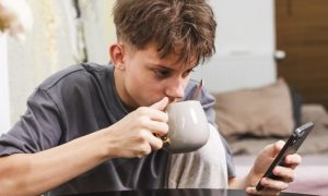 House bill aims to protect kids from A! prompts.