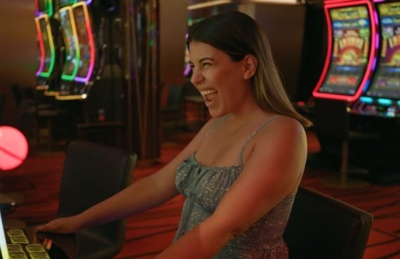 $4 Spin Wins Florida Woman $1.02 Million Jackpot at Hard Rock Atlantic City