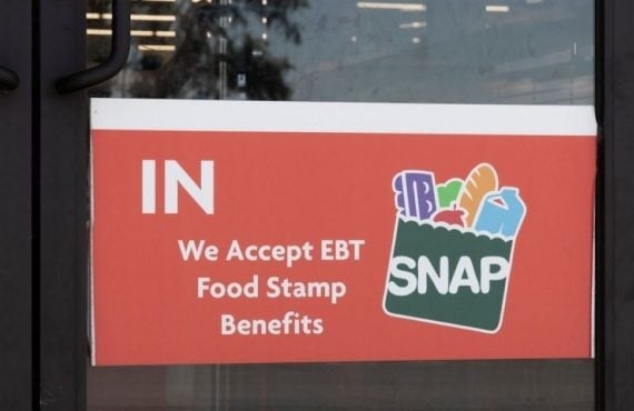 New Mexico Eyes Slot-machine Data Sharing to Tighten SNAP Compliance