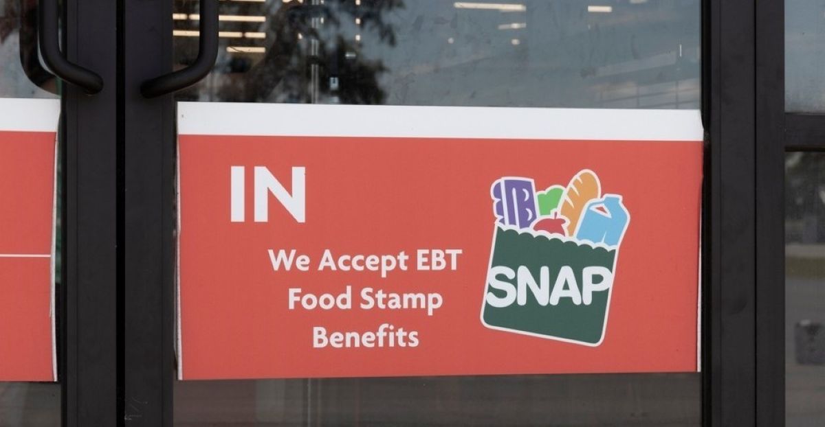 New Mexico May Track Slot Winnings for SNAP Compliance
