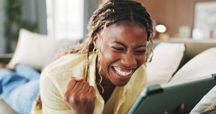 Online casino revenue tops $1 billion again in May.