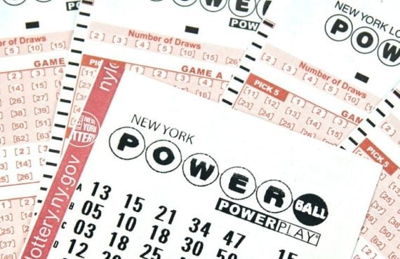 Brooklyn Store Sells 3 Winning $50K Powerball Tickets for Same Drawing