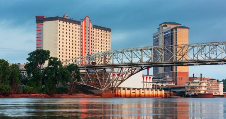 Shreveport, Louisiana, USA, Downtown Skyline on the Red River at Twilight