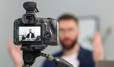 A UNLV study of slot vlogs found that responsible gambling messages are rare.