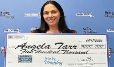 A Massachusetts Lottery player claimed a $500,000 top prize on a $500,000 Frenzy scratch ticket sold in Leominster.