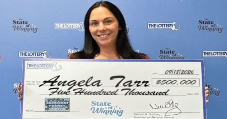 A Massachusetts Lottery player claimed a $500,000 top prize on a $500,000 Frenzy scratch ticket sold in Leominster.