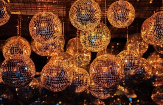 Evolution Launches Disco Balls, A Live Ball-Drawing Online Casino Game