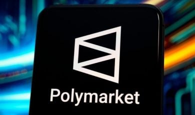 A new report says Checkout.com once rejected more than 80% of deposits on the Po;lymarket platform as fraudulent.