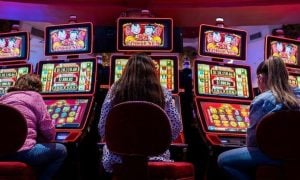 South Carolina gubernatorial candidates Jermaine Johnson and Alan Wilson took opposite positions on casino legalization at debate.