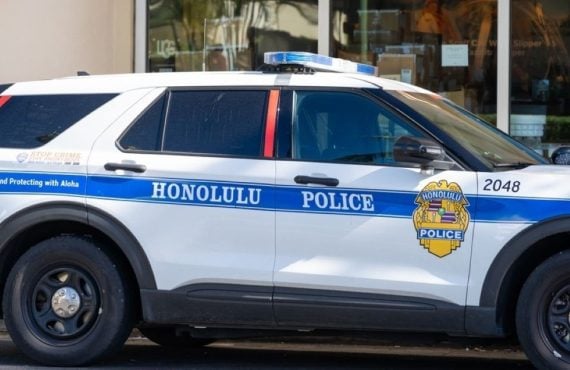 Honolulu Police Seize 36 Gambling Machines, Cash, and Gun in Raid