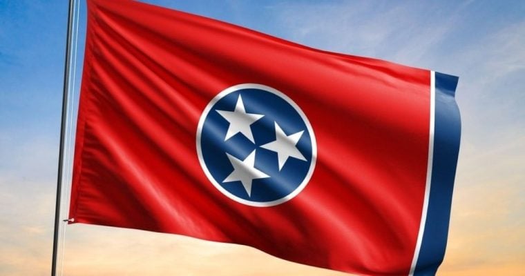 Tennessee still does not allow real-money online casinos, while legal social and sweepstakes platforms face uncertainty.