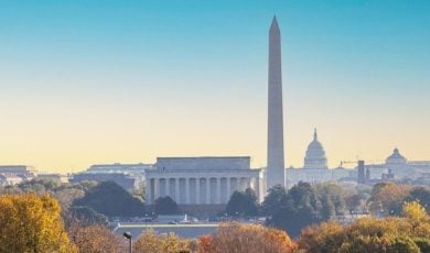 Washington, D.C. lawmakers are considering a bill to authorize regulated online casinos while addressing unlicensed sweepstakes sites.